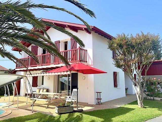 Maison de 7 pièces de luxe en vente à Bidart, Nouvelle Aquitaine