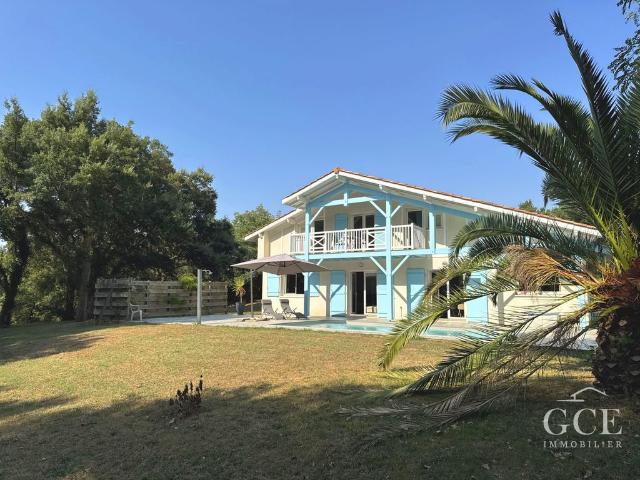 Maison de 7 pièces de luxe en vente à Boucau, Nouvelle Aquitaine