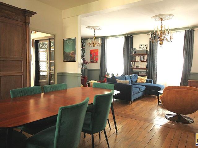 Maison de 7 pièces de luxe en vente à Bourges, Centre