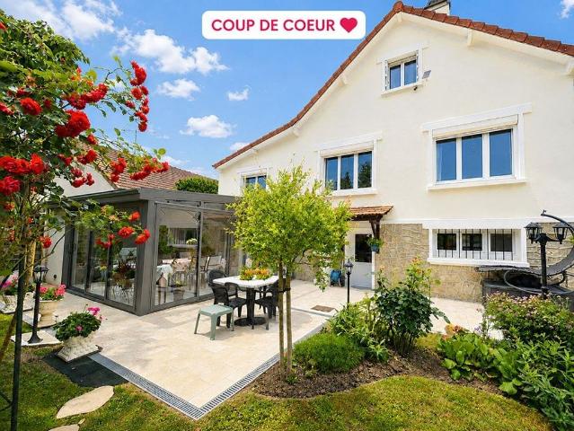 Maison de 7 pièces de luxe en vente à Brou sur Chantereine, Île de France