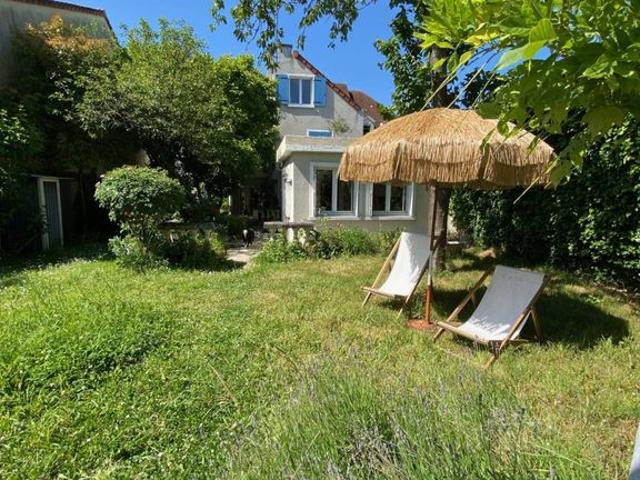 Maison de 7 pièces de luxe en vente à Brunoy, France