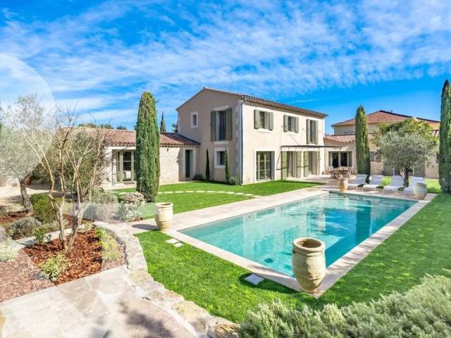 Maison de 7 pièces de luxe en vente à Eygalières, Provence Alpes Côte d'Azur