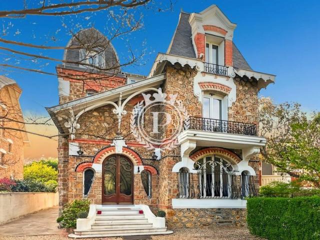 Maison de 7 pièces de luxe en vente à Eaubonne, Île de France