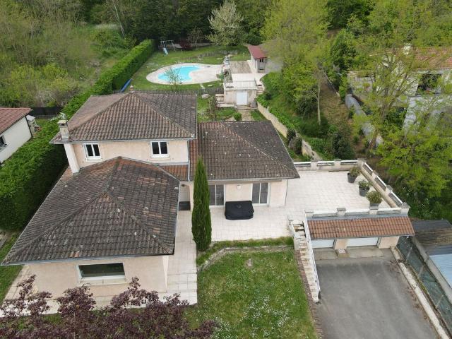Maison de 7 pièces de luxe en vente à Frans, Auvergne Rhône Alpes