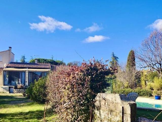 Maison de 7 pièces de luxe en vente à Gargas, Provence Alpes Côte d'Azur