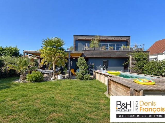 Maison de 7 pièces de luxe en vente à Heidolsheim, Grand Est