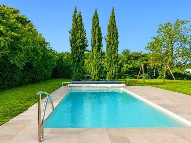 Maison de 7 pièces de luxe en vente à Jassans Riottier, Auvergne Rhône Alpes