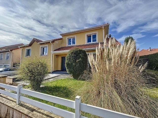 Maison de 7 pièces de luxe en vente à Kanfen, France
