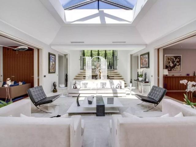 Maison de 7 pièces de luxe en vente à La Muette, Auteuil, Porte Dauphine, France