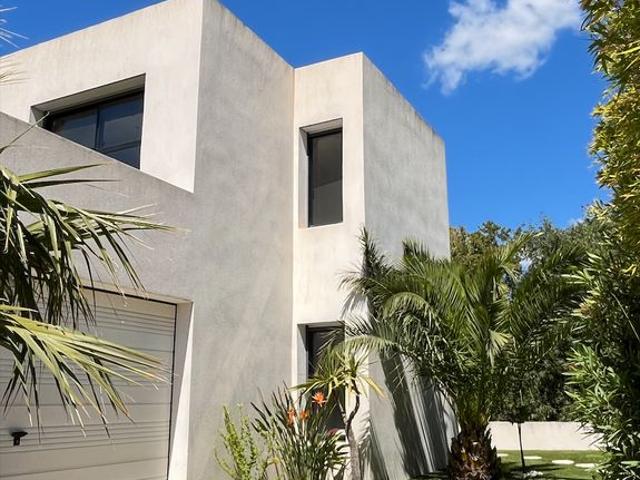 Maison de 7 pièces de luxe en vente à La Ciotat, France