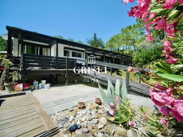 Maison de 7 pièces de luxe en vente à Lège Cap Ferret, Nouvelle Aquitaine
