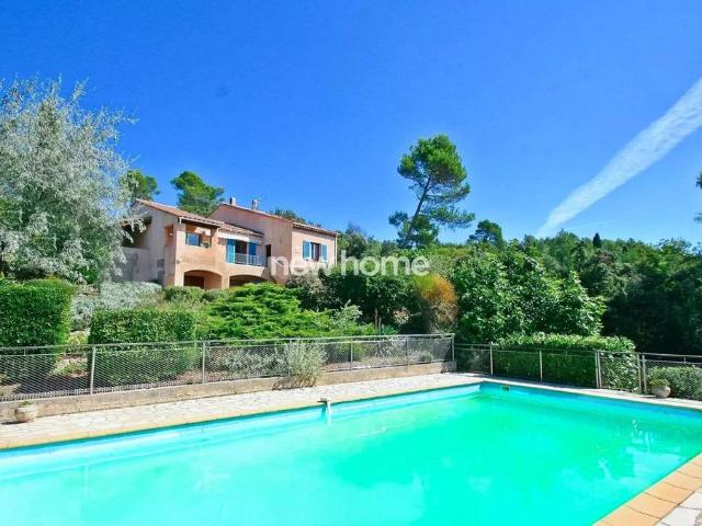 Maison de 7 pièces de luxe en vente à Lorgues, Provence Alpes Côte d'Azur