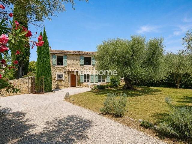 Maison de 7 pièces de luxe en vente à Lorgues, Provence Alpes Côte d'Azur