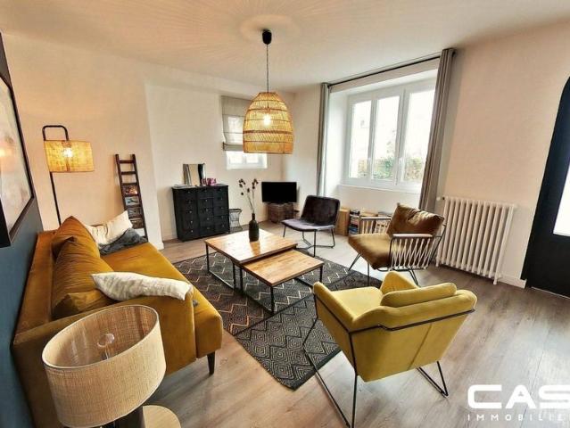 Maison de 7 pièces de luxe en vente à Plobannalec, France