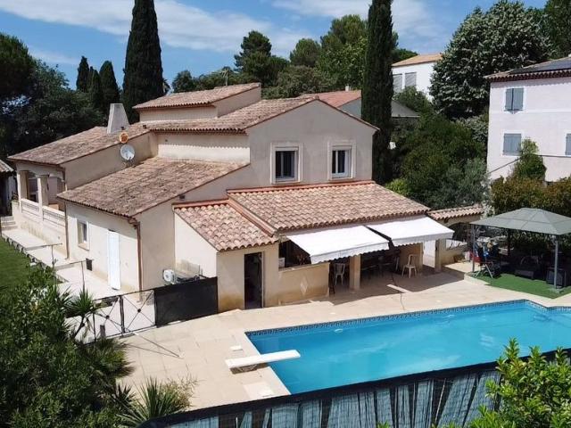 Maison de 7 pièces de luxe en vente à Saint Gély du Fesc, France