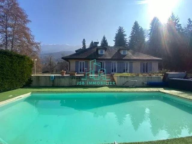 Maison de 7 pièces de luxe en vente à Sainte Hélène sur Isère, Auvergne Rhône Alpes