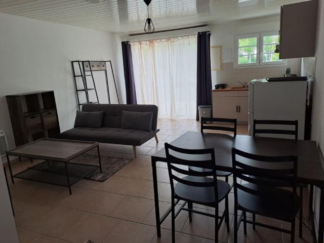 Maison de 45m2 à louer sur Péré