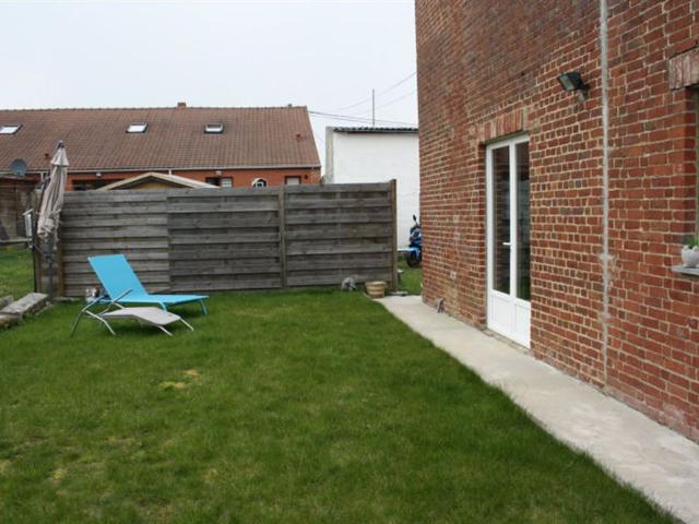 Maison de +/ 48m² avec jardin et remise