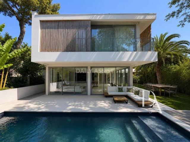 Maison de prestige de 212 m2 en location Marseille, France