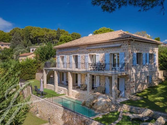 Maison de luxe de 7 pièces en vente à Mougins, Provence Alpes Côte d'Azur