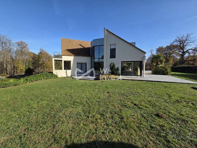Maison de 4 chambres de luxe en vente à Champagné, Pays de la Loire