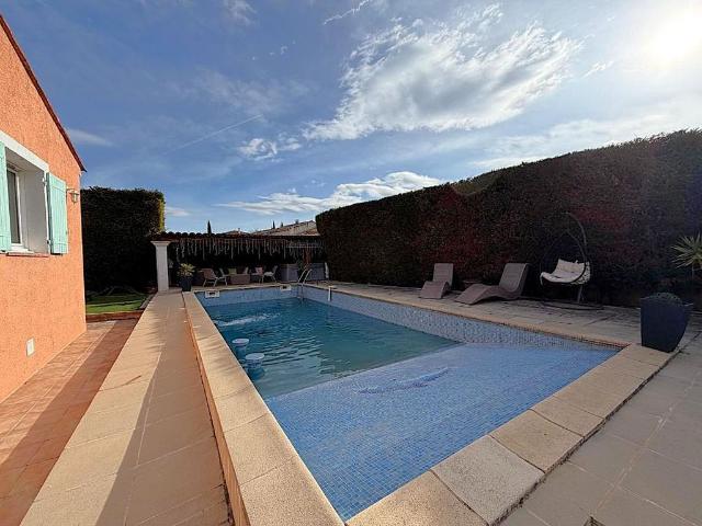 Maison de 4 chambres de luxe en vente à Châteauneuf le Rouge, Provence Alpes Côte d'Azur