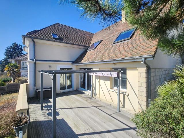 Maison de 4 chambres de luxe en vente à Athis Mons, France