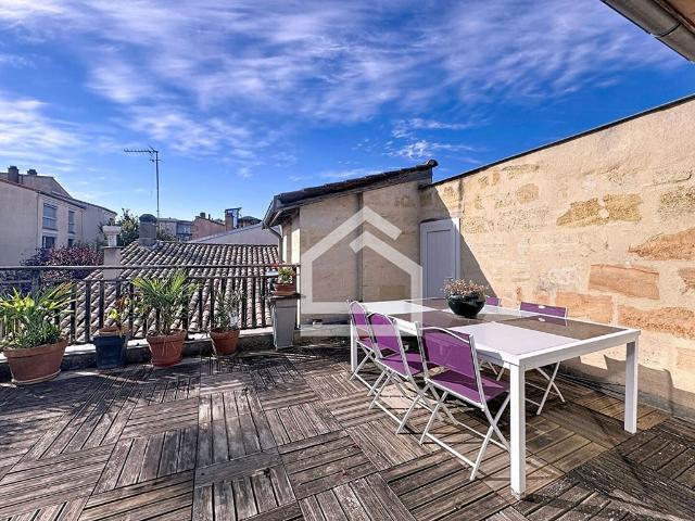 Maison de 4 chambres de luxe en vente à Bordeaux, France