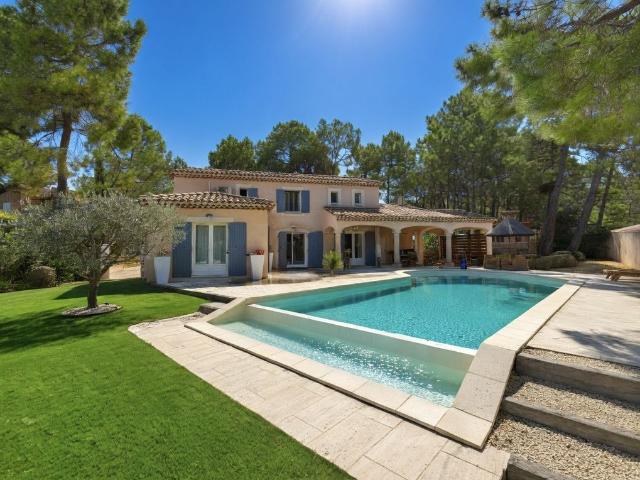 Maison de 4 pièces de luxe en vente à Bédoin, France