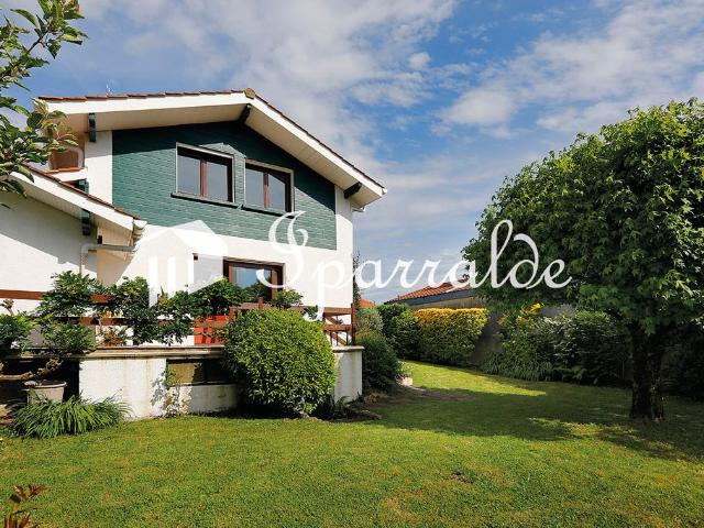 Maison de 4 chambres de luxe en vente à Hendaye, France