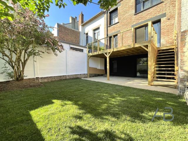 Maison de 4 chambres de luxe en vente à La Madeleine, Hauts de France
