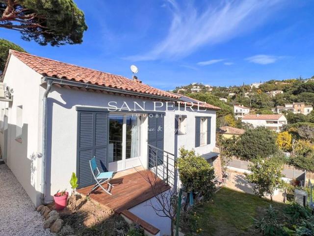 Maison de 4 chambres de luxe en vente à Les Issambres, France