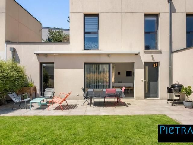 Maison de 4 chambres de luxe en vente à Limonest, Auvergne Rhône Alpes