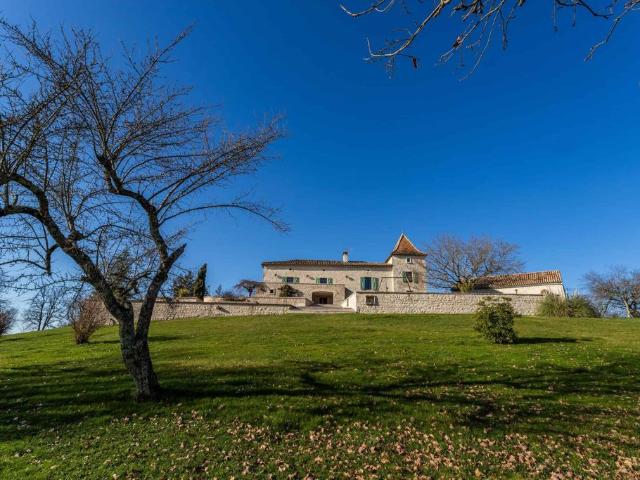 Maison de 4 chambres de luxe en vente à Montcuq, France