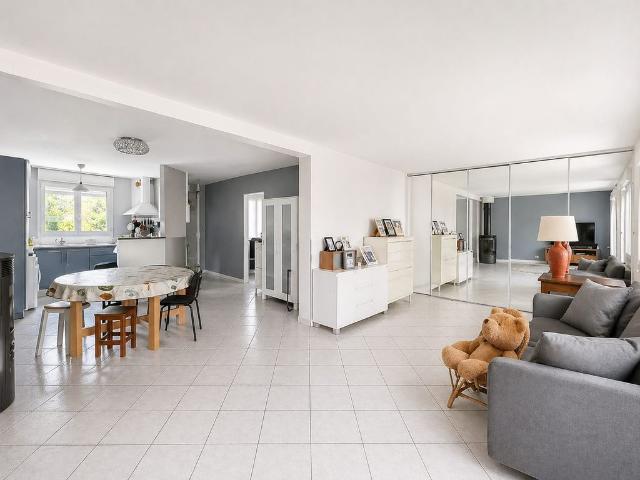 Maison de 4 chambres de luxe en vente à Maisons Alfort, Île de France