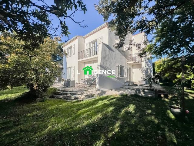 Maison de 4 chambres de luxe en vente à Martigues, Provence Alpes Côte d'Azur