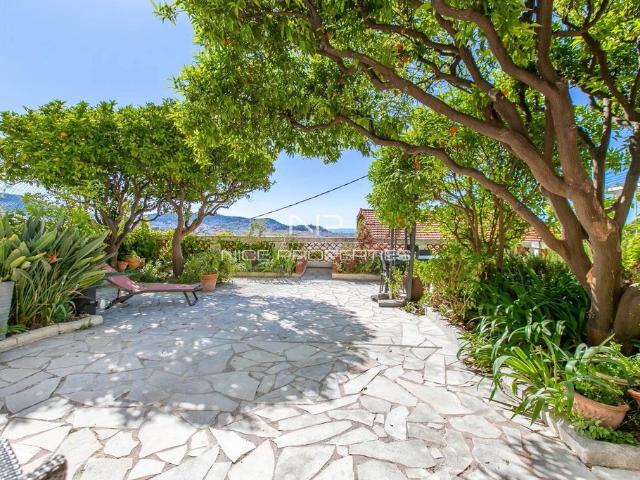 Maison de 4 chambres de luxe en vente à Nice, Provence Alpes Côte d'Azur