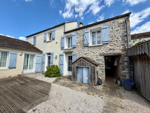 Maison de 4 chambres de luxe en vente à Soisy sur École, Île de France