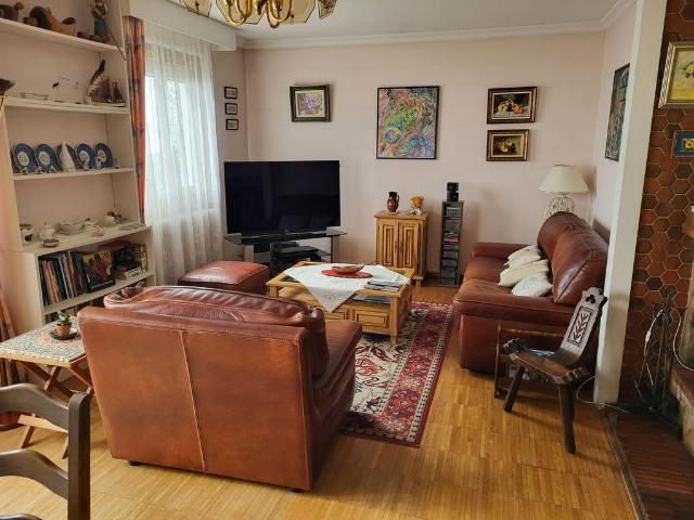 Maison de 4 chambres de luxe en vente à Thoiry, Auvergne Rhône Alpes