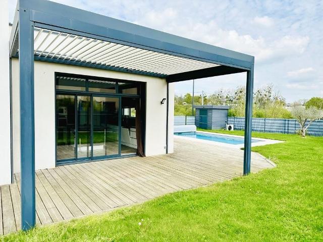 Maison de 4 chambres de luxe en vente à Vignoc, France