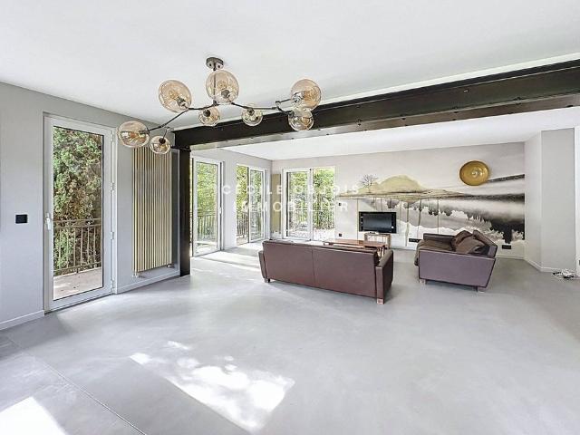 Maison de 4 chambres de luxe en vente à Villiers sur Marne, Île de France