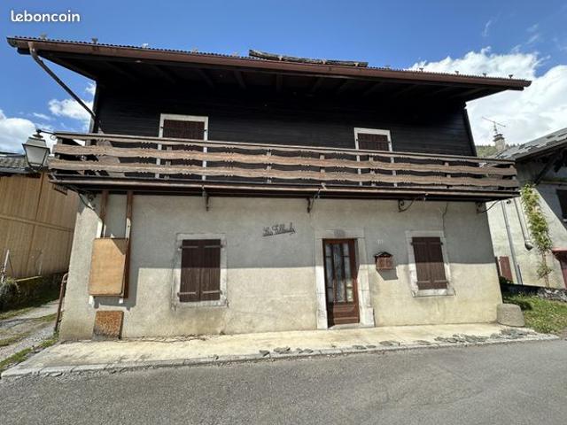 Maison de 4 logements en cours de rénovation