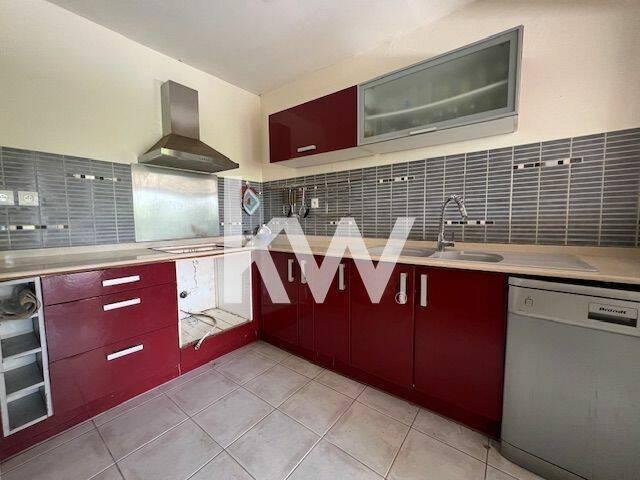 Maison de 4 pièces A RENOVER 104 m² en vente au DIAMANT