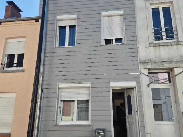 Maison de 4 pièces avec terrasse à Hautmont