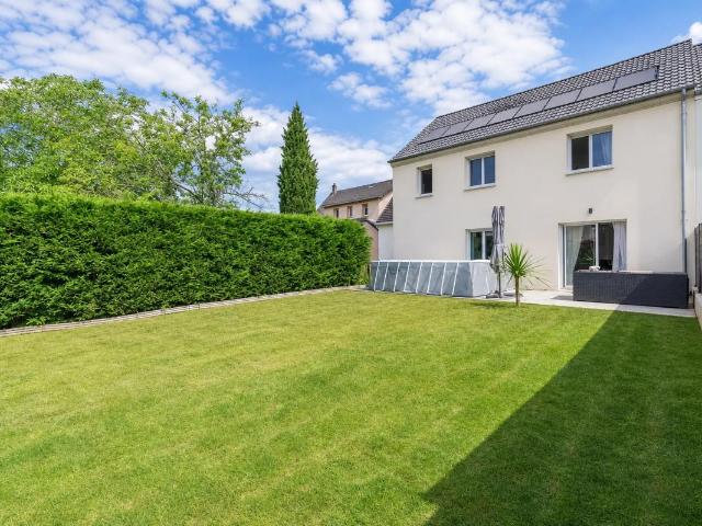 Maison de 4 pièces de 135 m² à Magny les Hameaux