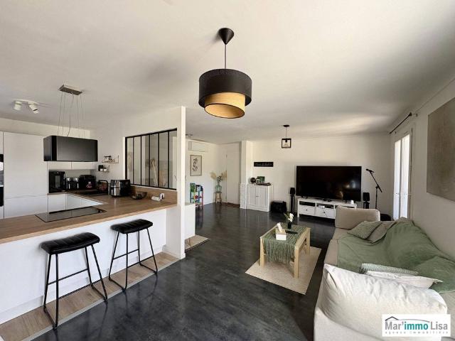 Maison de 4 pièces de luxe en vente à Mallemort, Provence Alpes Côte d'Azur