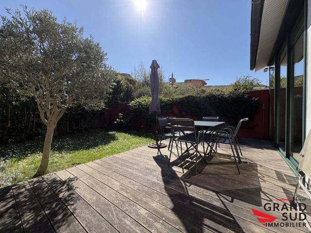 Maison de 5 pièces de luxe en vente à Bordeaux, France