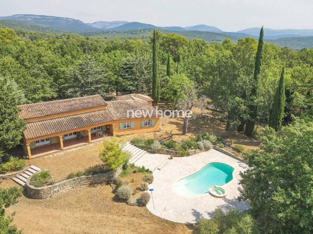 Maison de 4 pièces de luxe en vente à Fayence, Provence Alpes Côte d'Azur