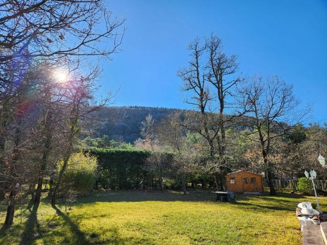 Maison de 4 pièces de luxe en vente à Plan d'Aups Sainte Baume, France
