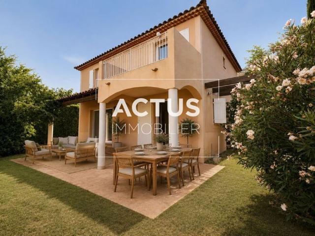 Maison de 4 pièces de luxe en vente à Salon de Provence, France